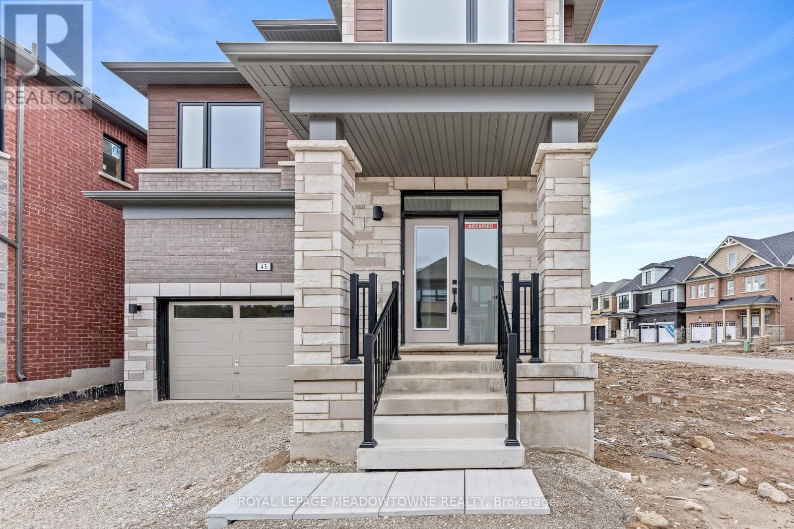 43 HENSHAW DRIVE photo 3