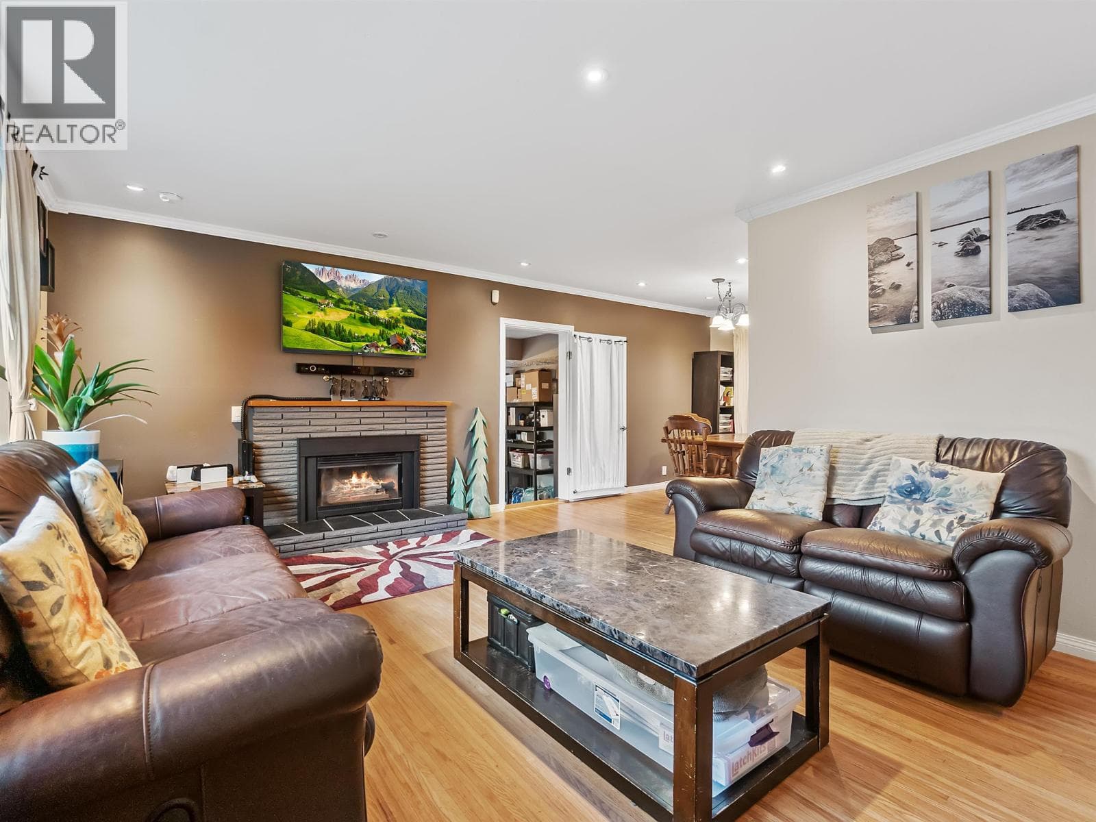 4921 44A AVENUE photo 4