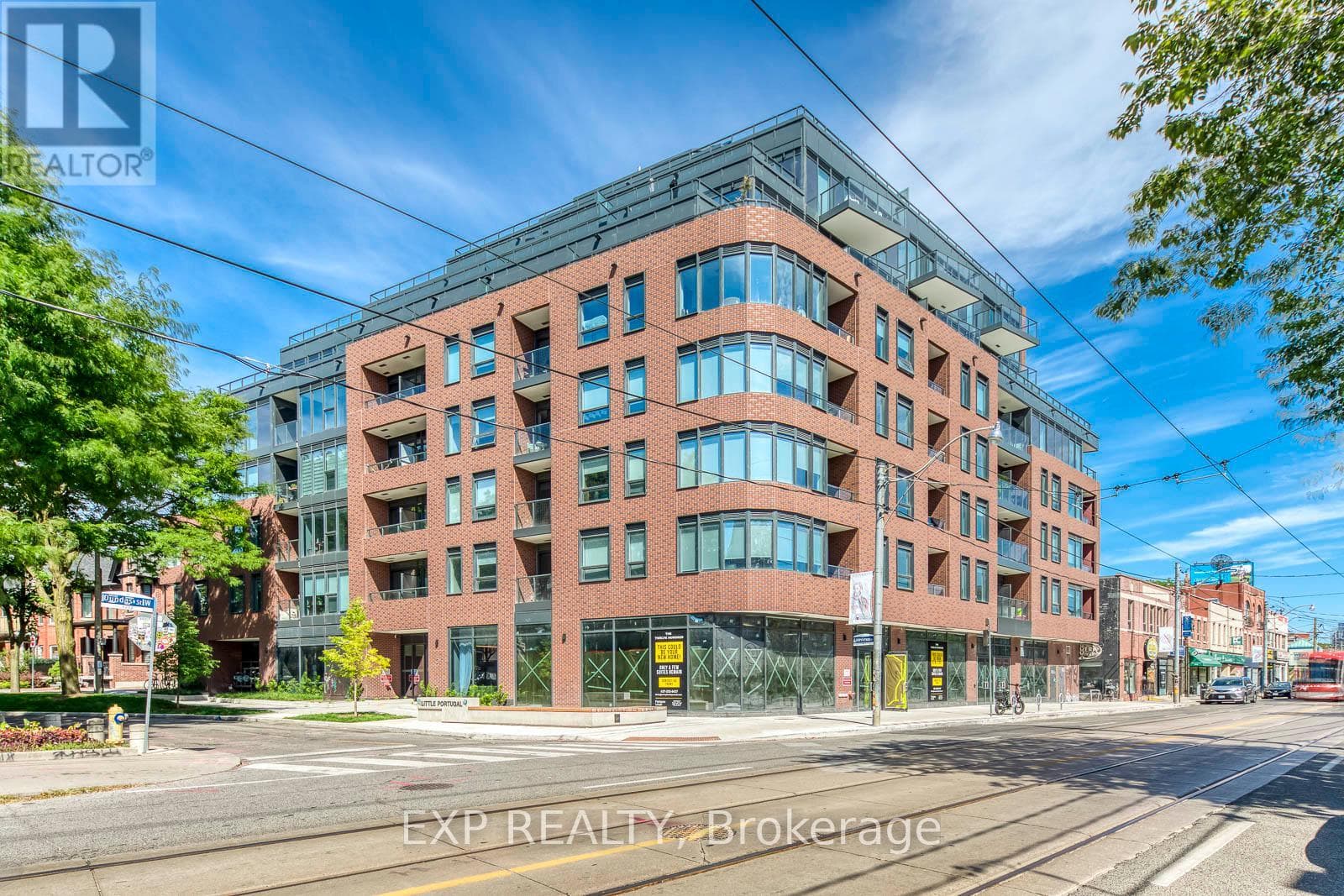 1 bed 1 bath single family at 415 - 5 LAKEVIEW AVENUE — $610,000