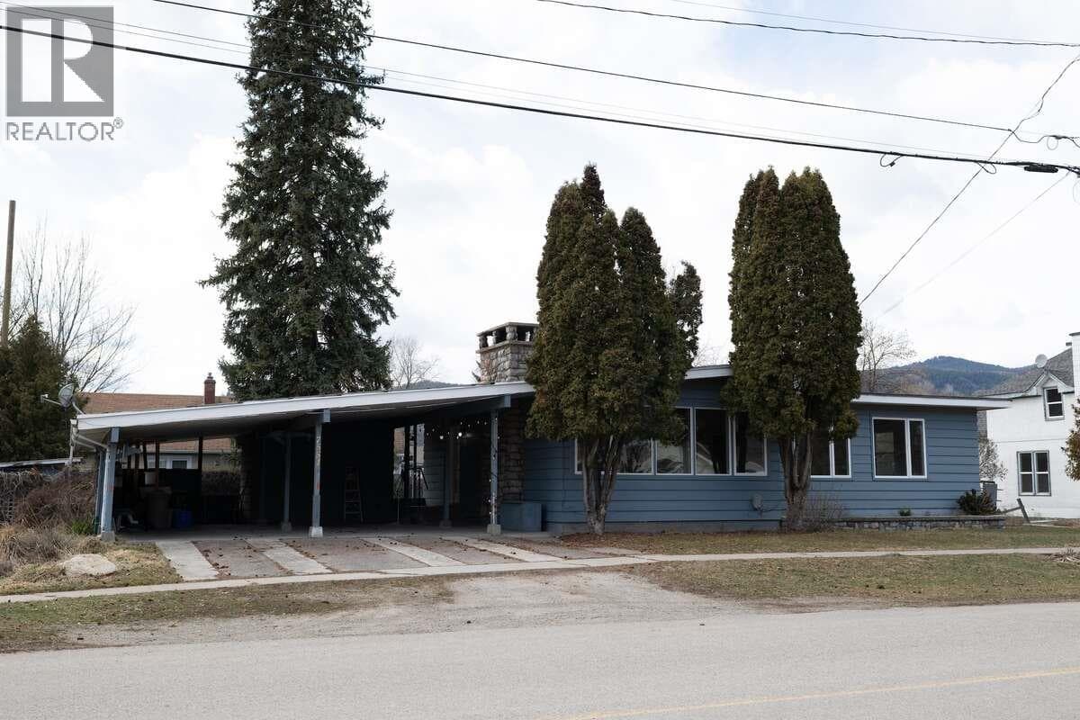 2 bed 1 bath single family at 7551 7TH Street — $528,000