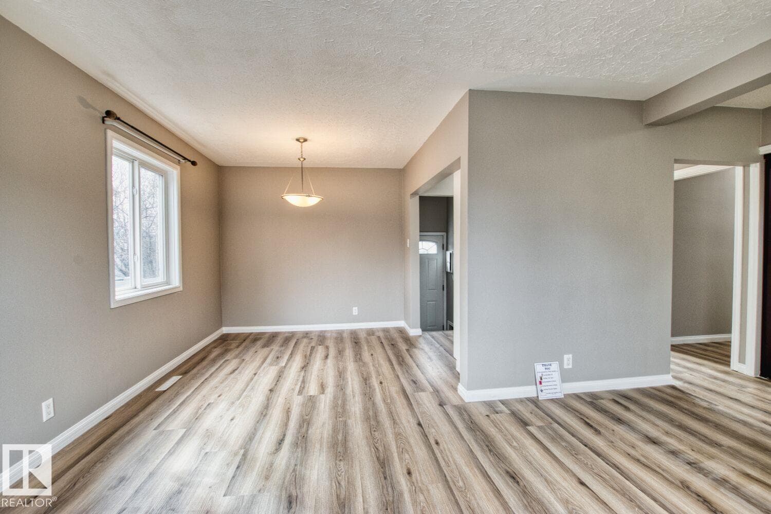 8916 148 ST NW photo 5