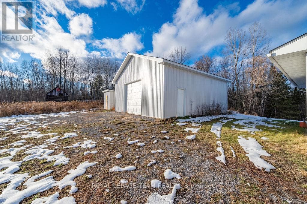 1150 CONSTANT LAKE ROAD photo 4