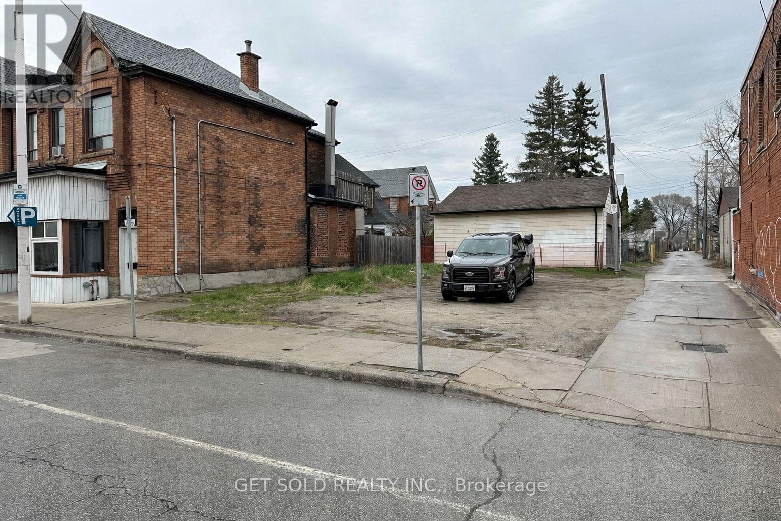 vacant land at 325 BARTON STREET E — $399,000