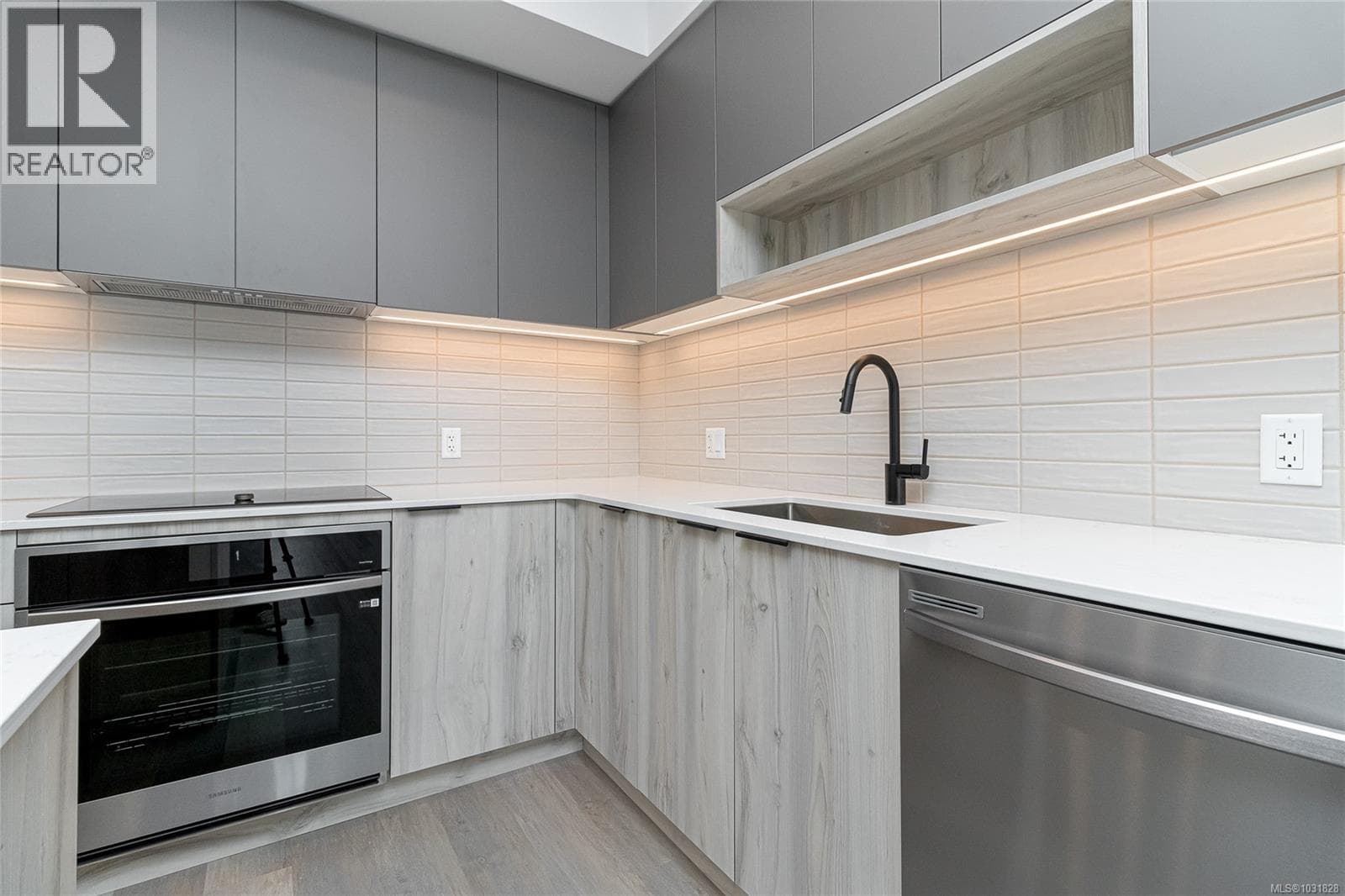 312 3564B Ryder Hesjedal Way photo 5