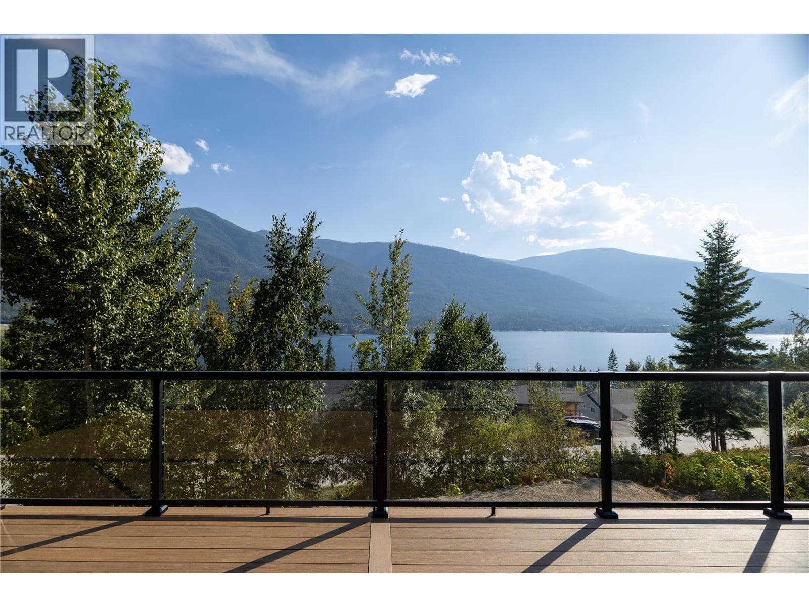 4 bed 3 bath single family at 145 Lakeview Drive — $975,777