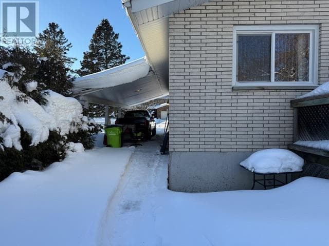 132 Dell AVE photo 3