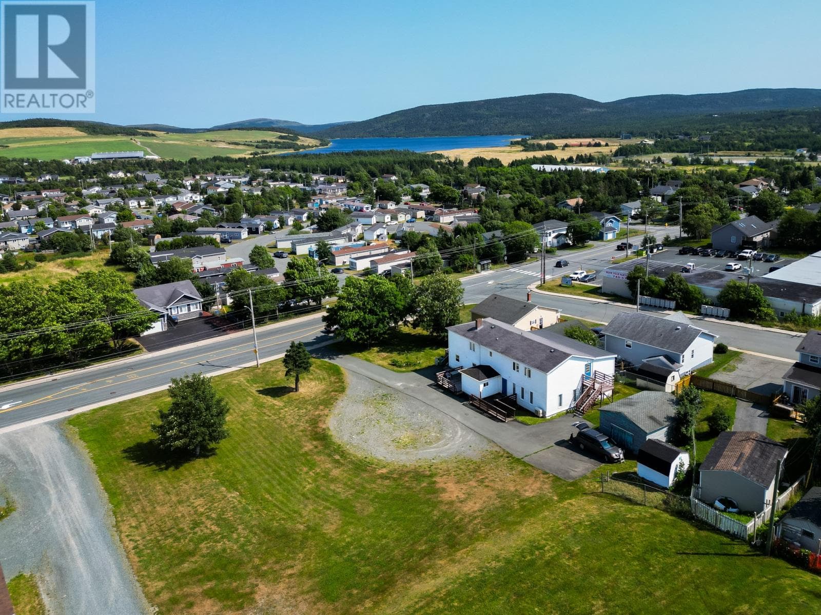 retail at 478 Main Road — $949,900