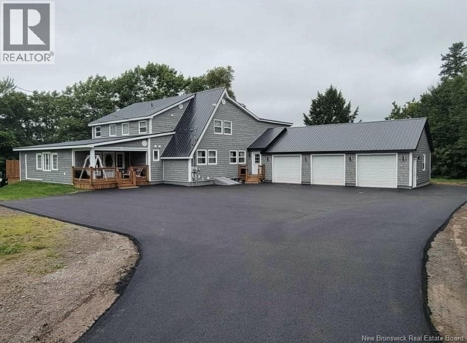 6 bed 4 bath single family at 405 Route 102 — $949,900