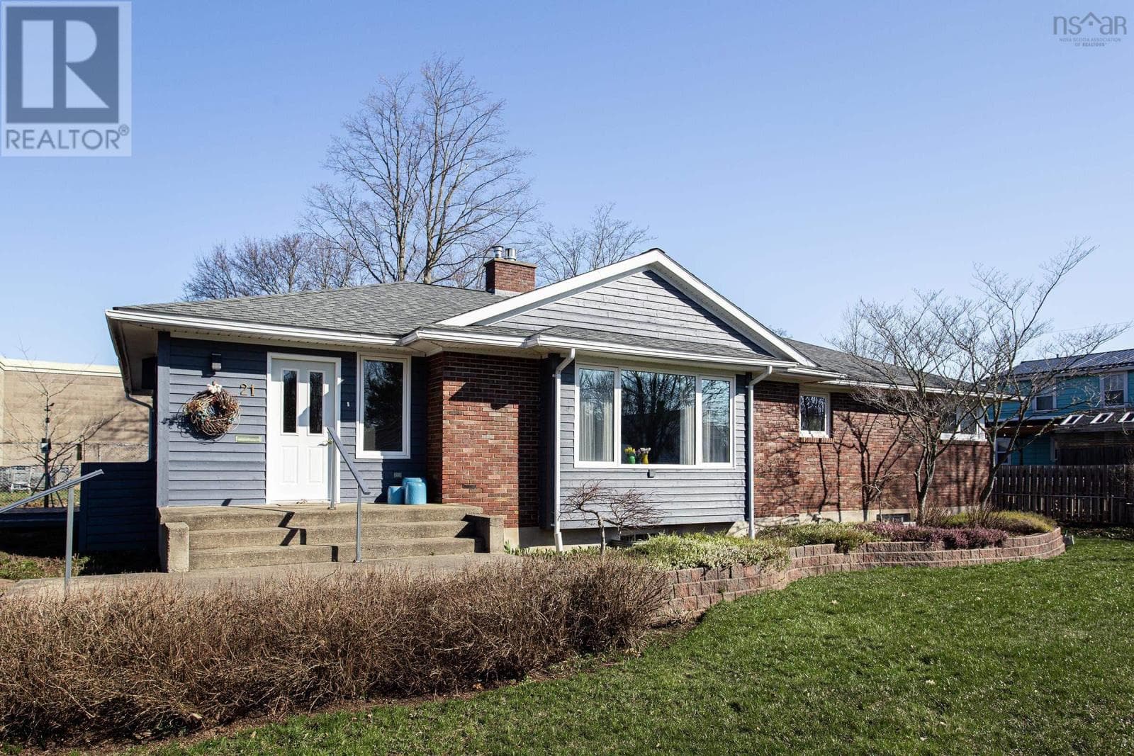 21 Spring Garden Road photo 2