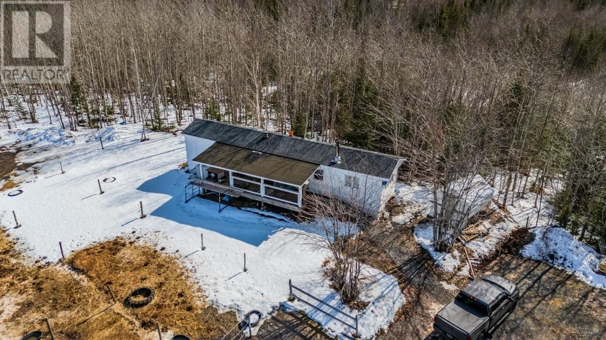 1554 PLEASANT VALLEY Road photo 5