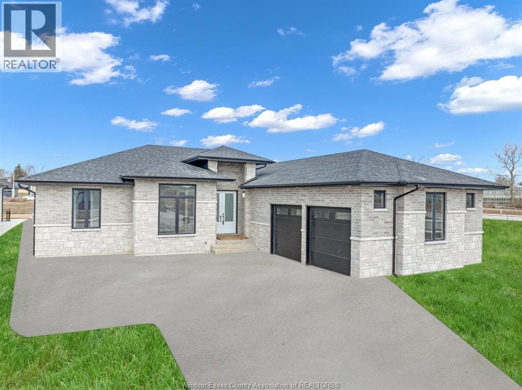 4 bed 3 bath single family at 1944 SANNITA — $799,000