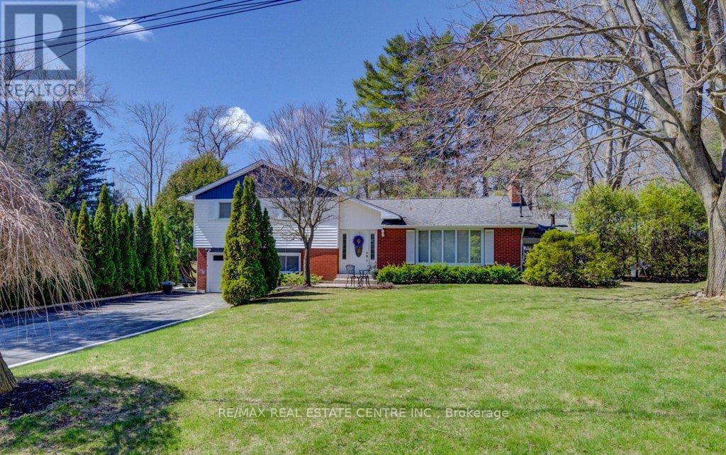 3 bed 2 bath single family at 25 CAREY STREET — $879,900