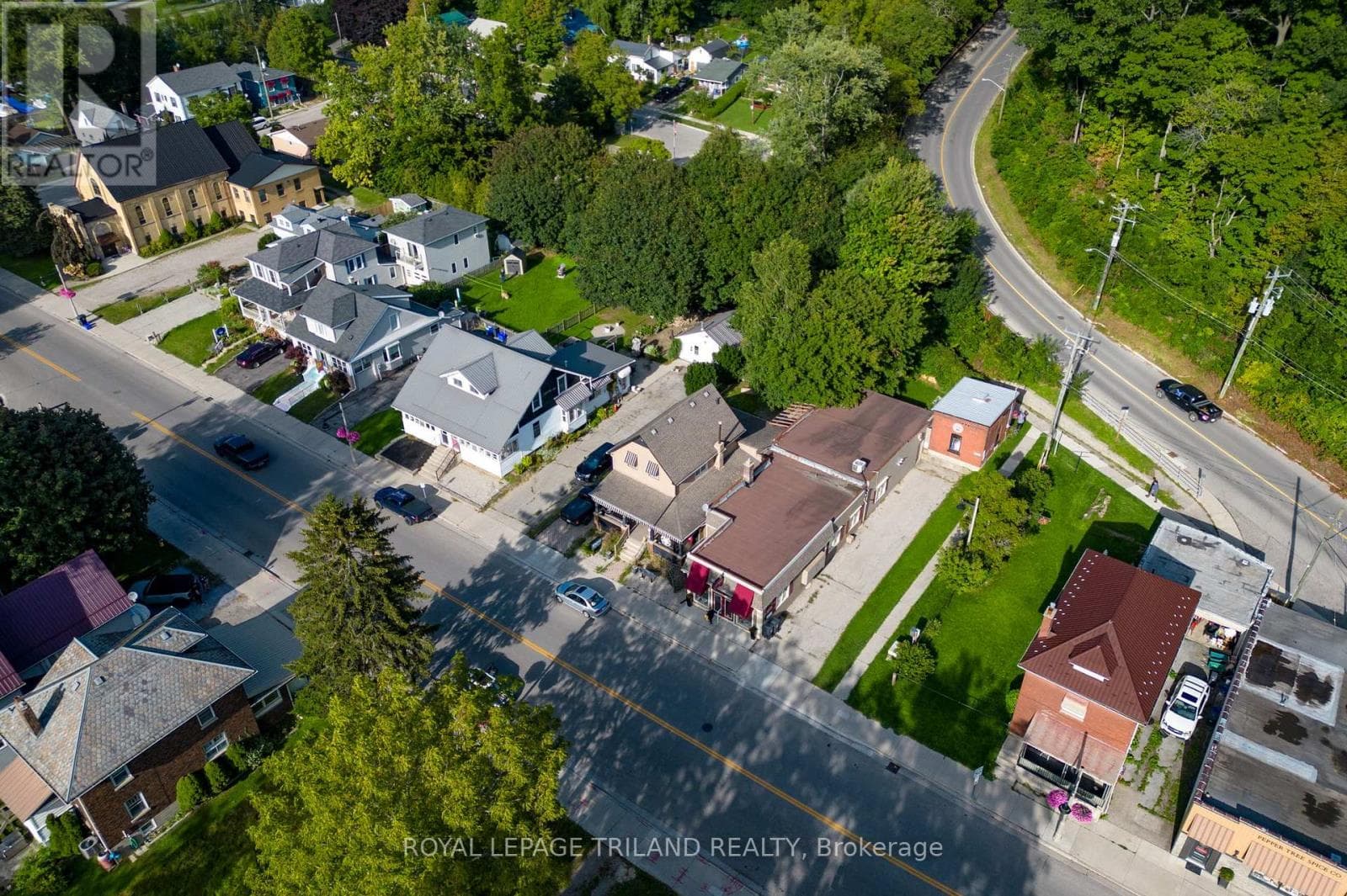 227 COLBORNE STREET photo 2