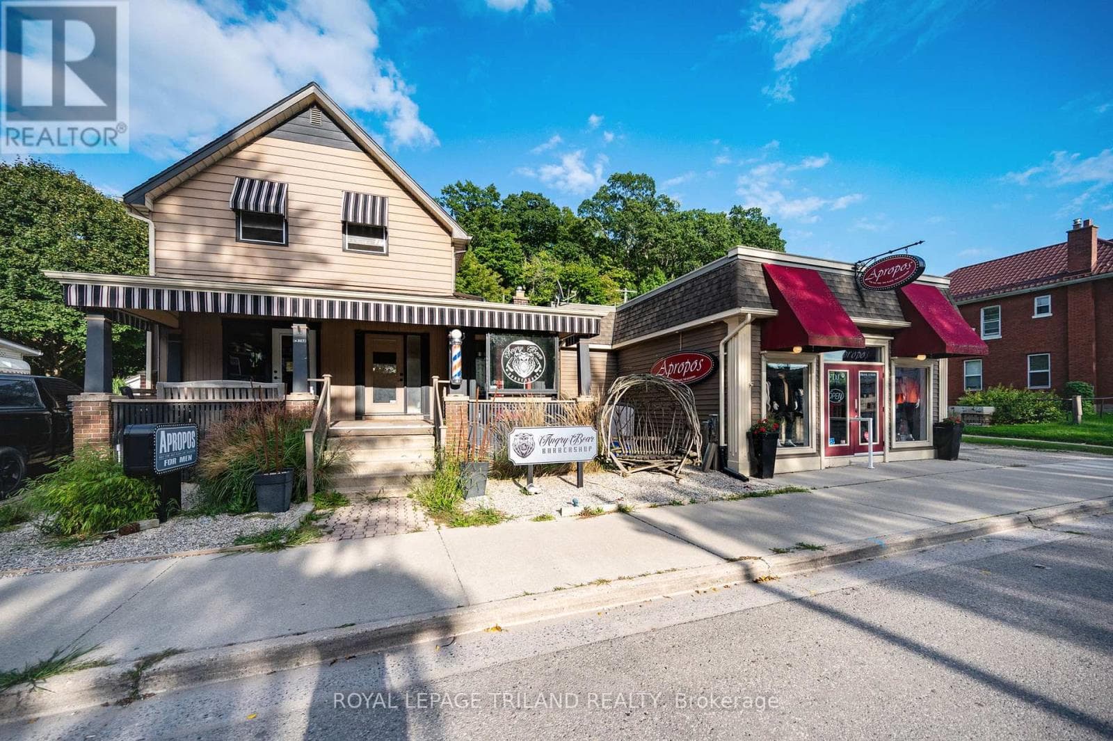 227 COLBORNE STREET photo 3