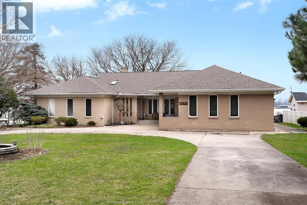 3 bed 3 bath single family at 4470 RIVERSIDE DRIVE — $1,890,000