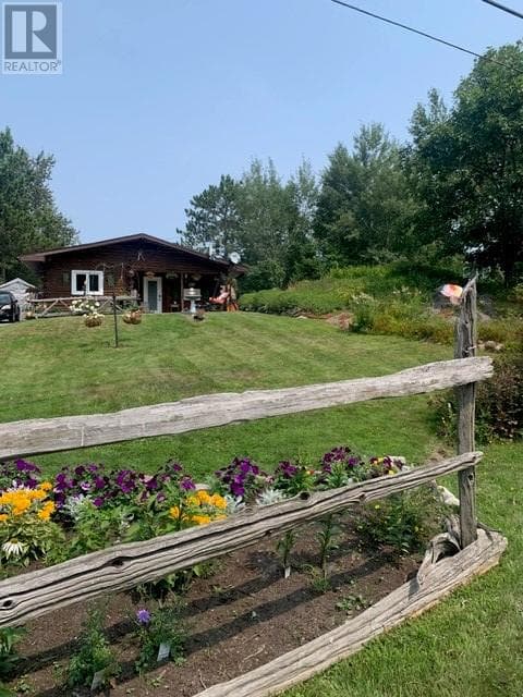 273 Dryden photo 2