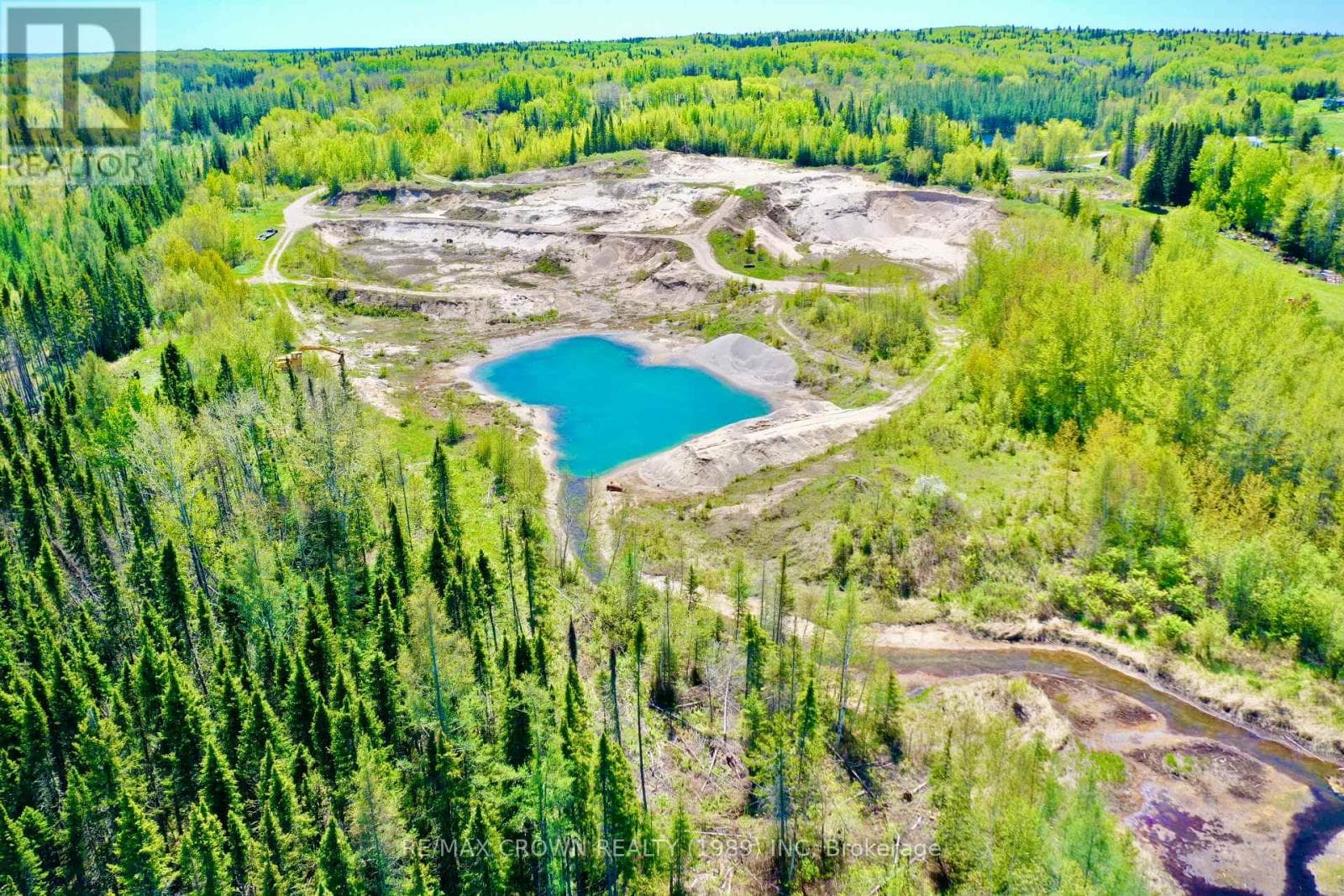 MOONBEAM - 187-A OUELLETTE BAY ROAD photo 2