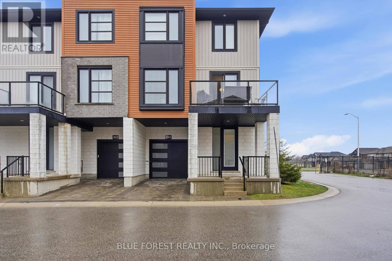 4 bed 3 bath single family at 933 SARNIA ROAD — $559,900
