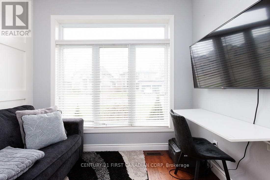 2014 BALLYMOTE AVENUE photo 2