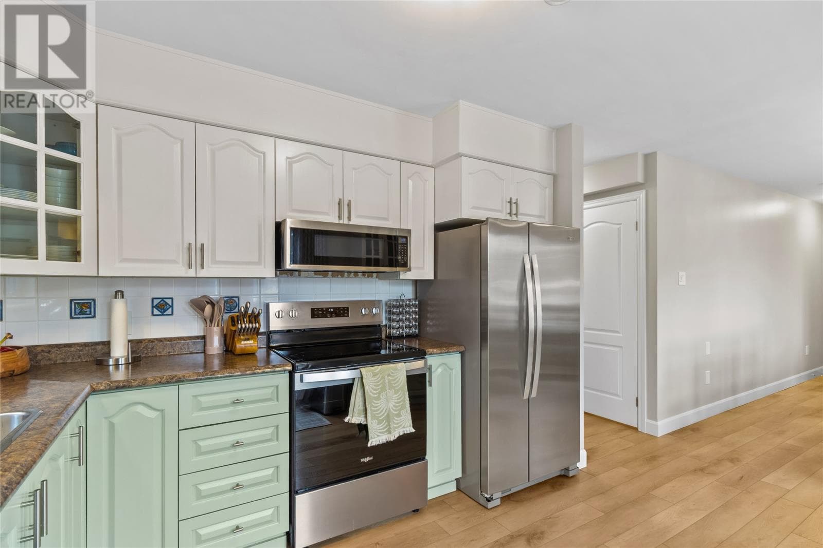 15 Tampa Drive photo 5