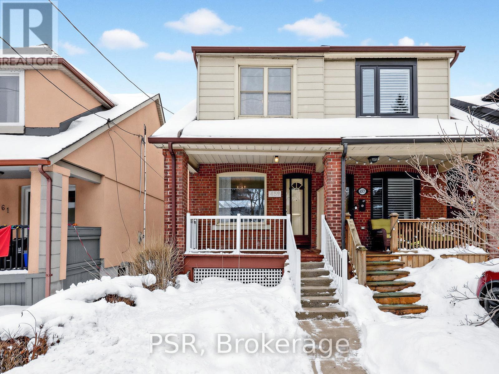 459 MANOR ROAD E photo 2