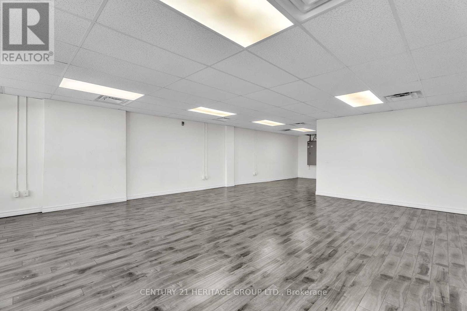 212 - 222 FINCH AVENUE W photo 4