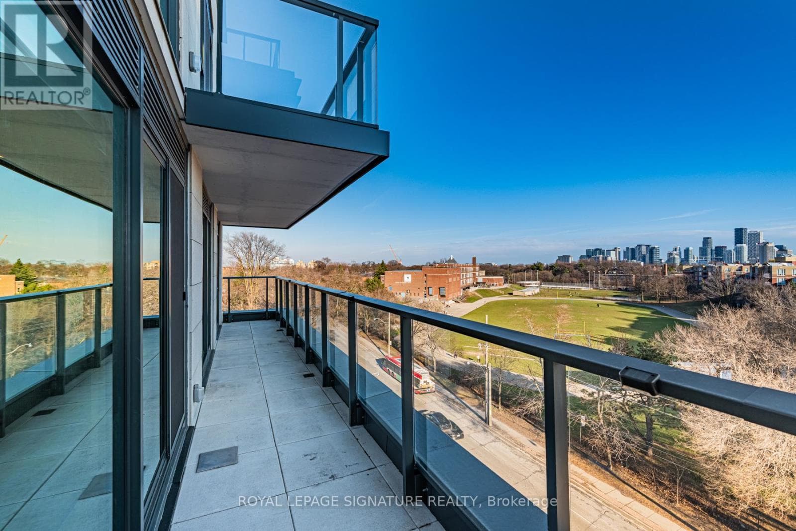 609 - 250 LAWRENCE AVENUE W photo 3