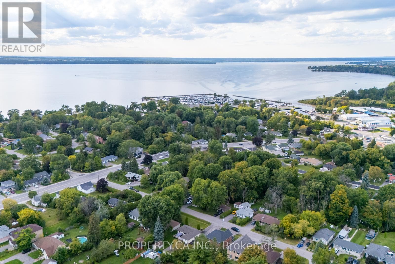 176 PLEASANT BOULEVARD photo 4