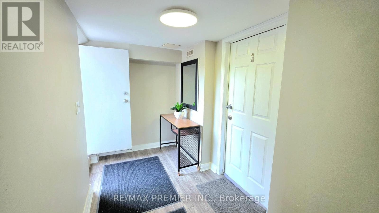 75 AUBURN AVENUE photo 5