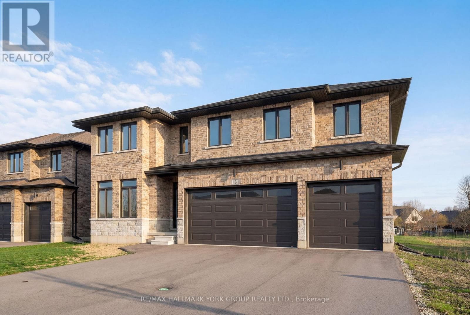 5 bed 3 bath single family at 3 BOUW STREET — $759,000