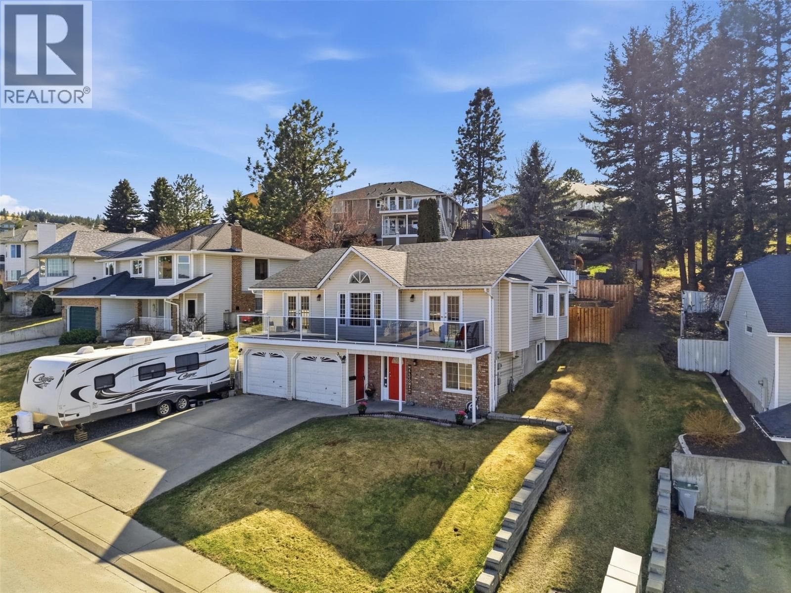 2164 GARYMEDE Drive photo 2