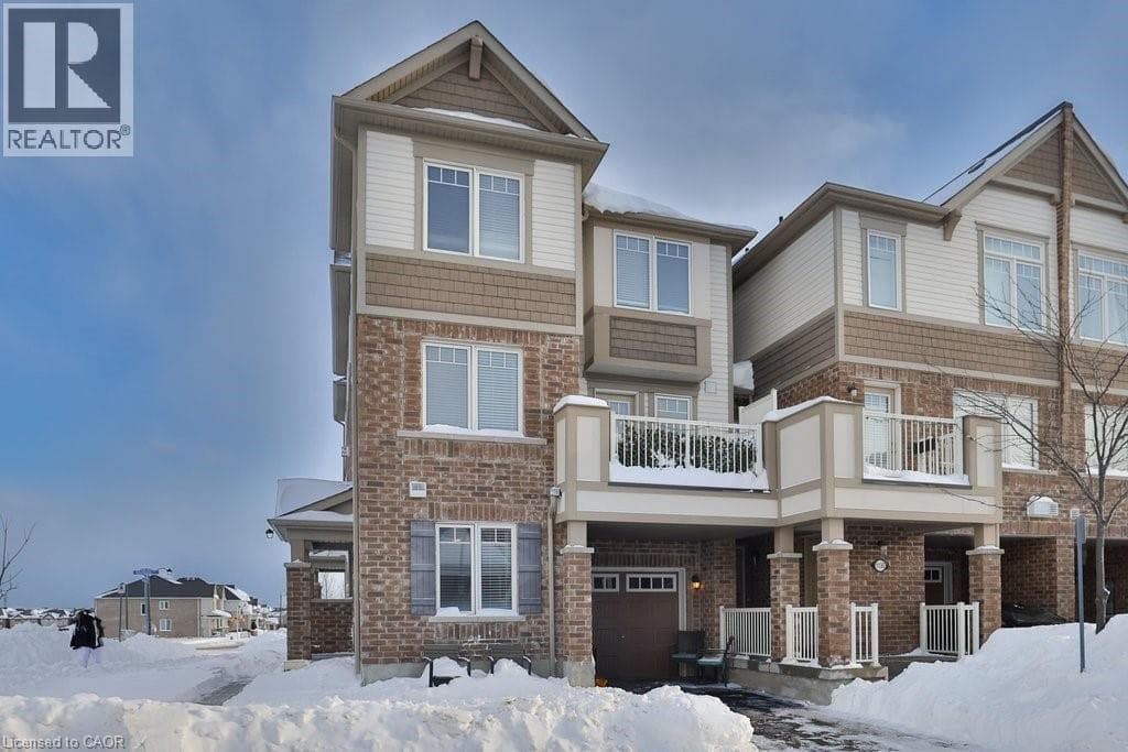 1133 DUIGNAN Crescent photo 3