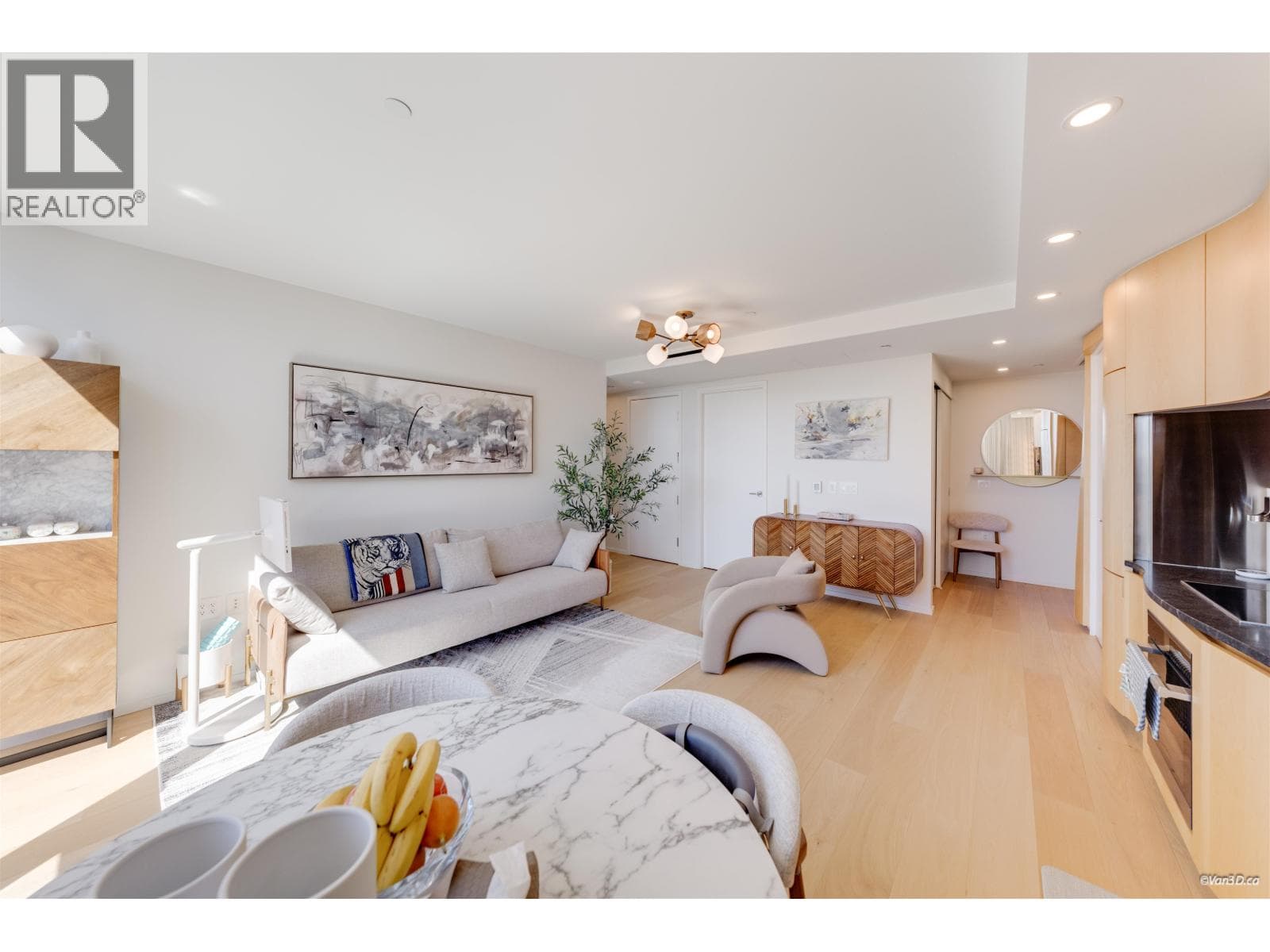 1605 1568 ALBERNI STREET photo 5