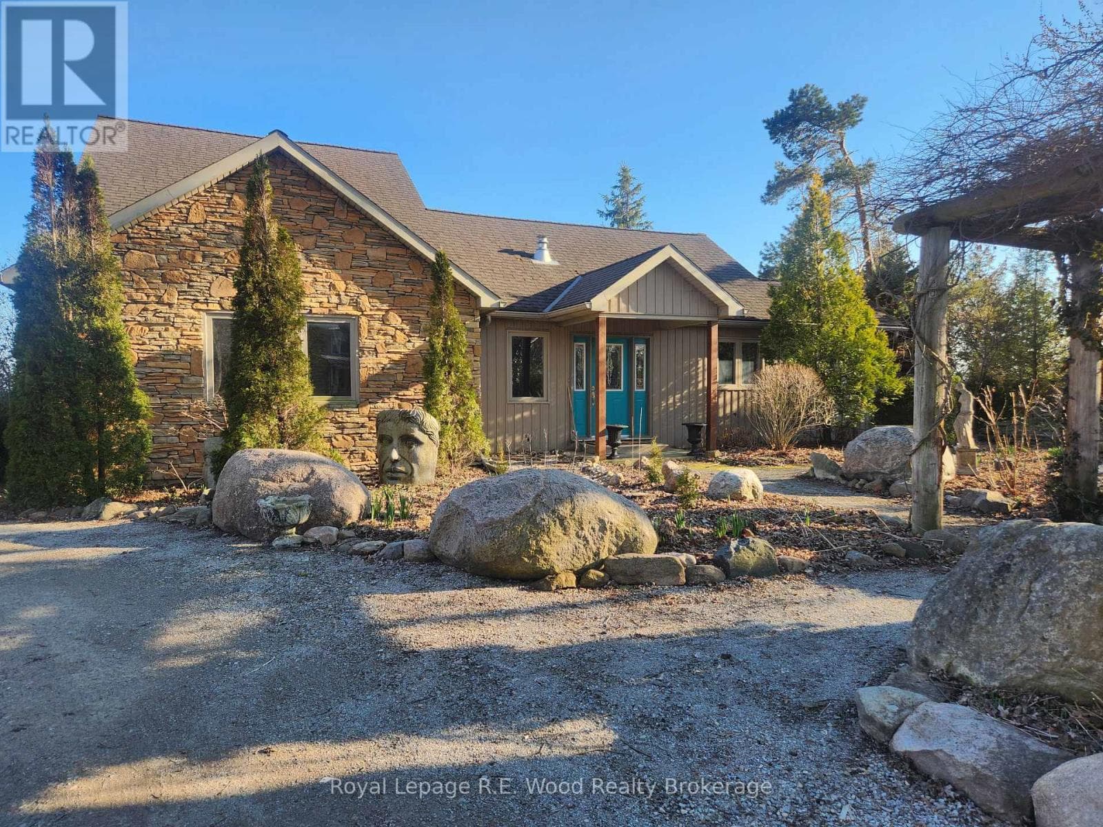3 bed 2 bath single family at 1806 LAKESHORE ROAD — $1,449,900