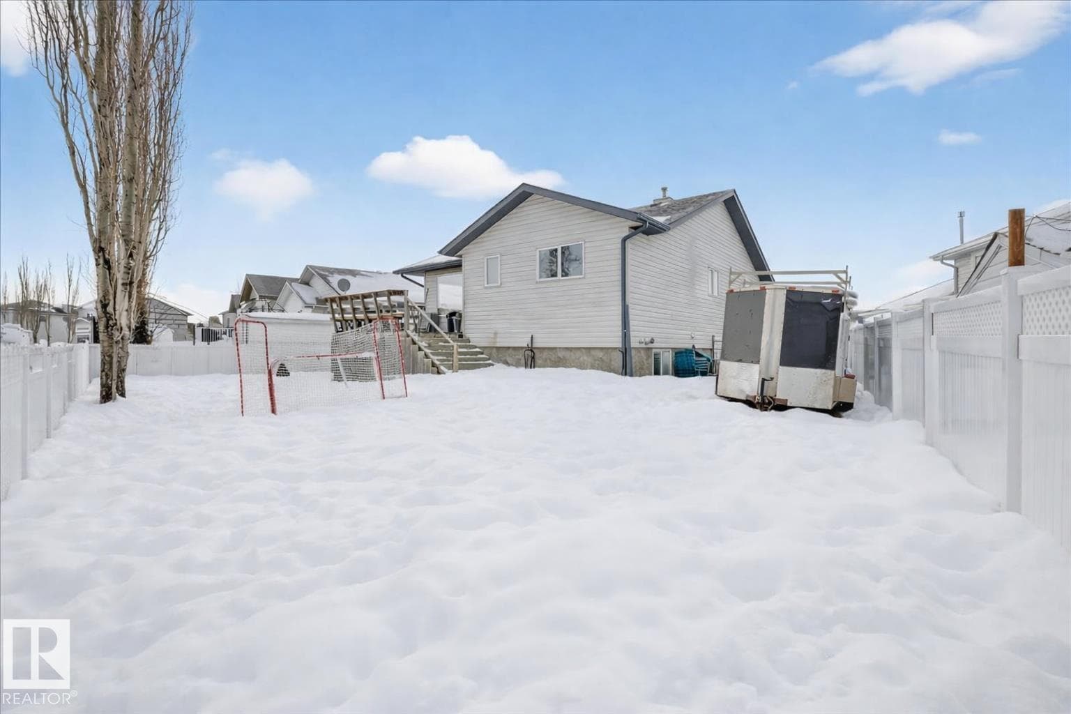 3947 52 ST photo 4