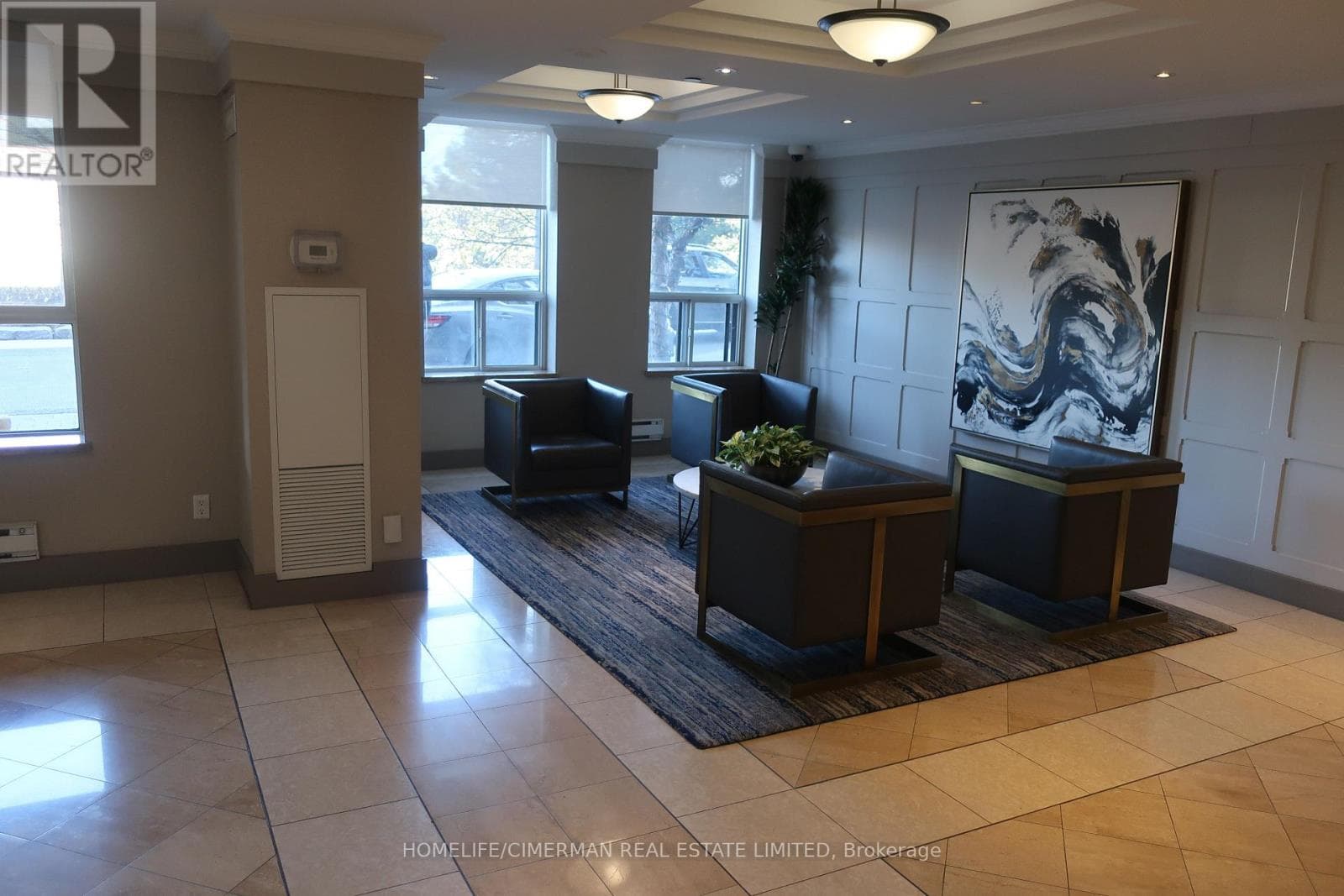 206 - 330 MCCOWAN ROAD photo 4