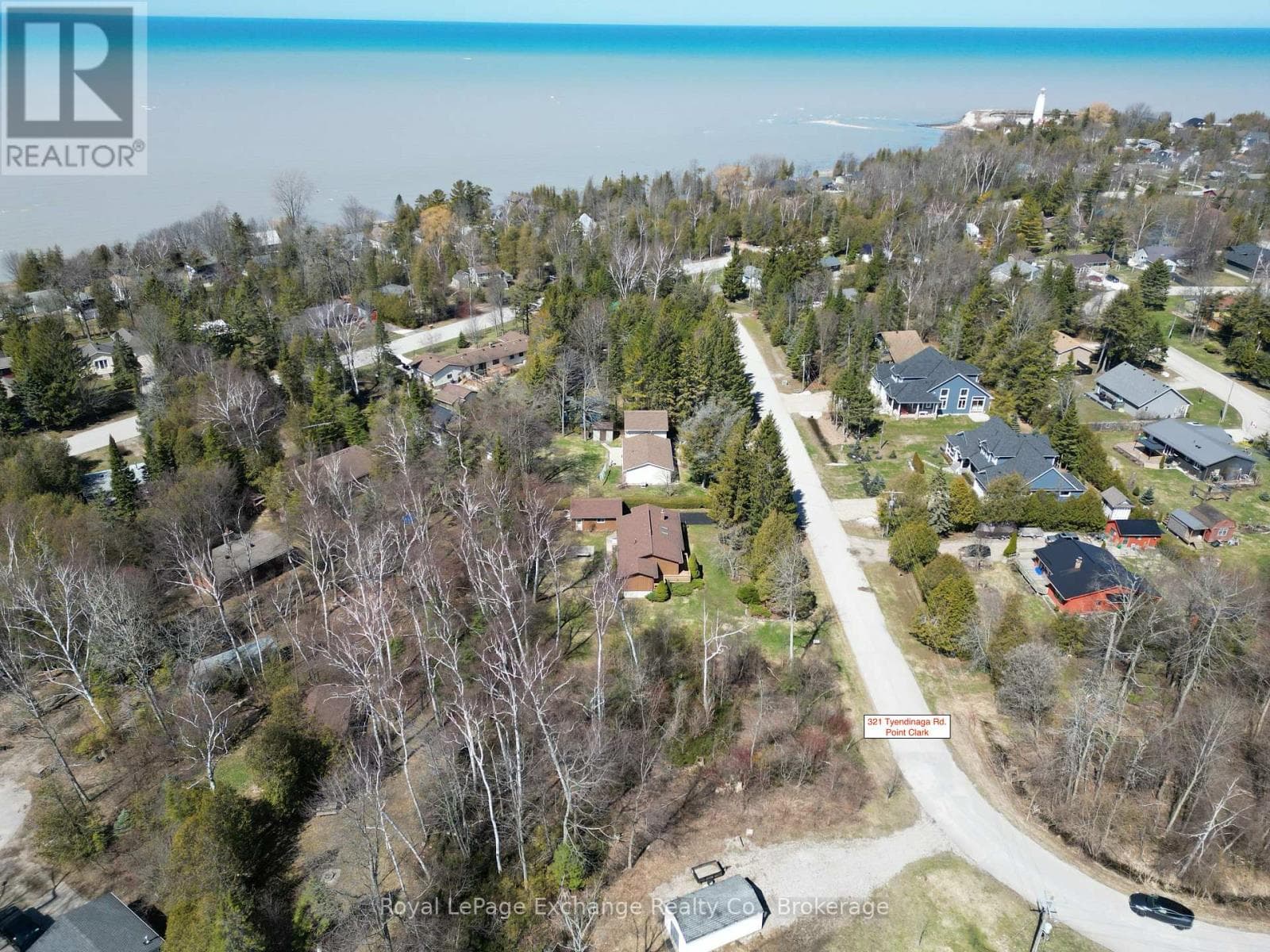 321 TYENDINAGA ROAD photo 3