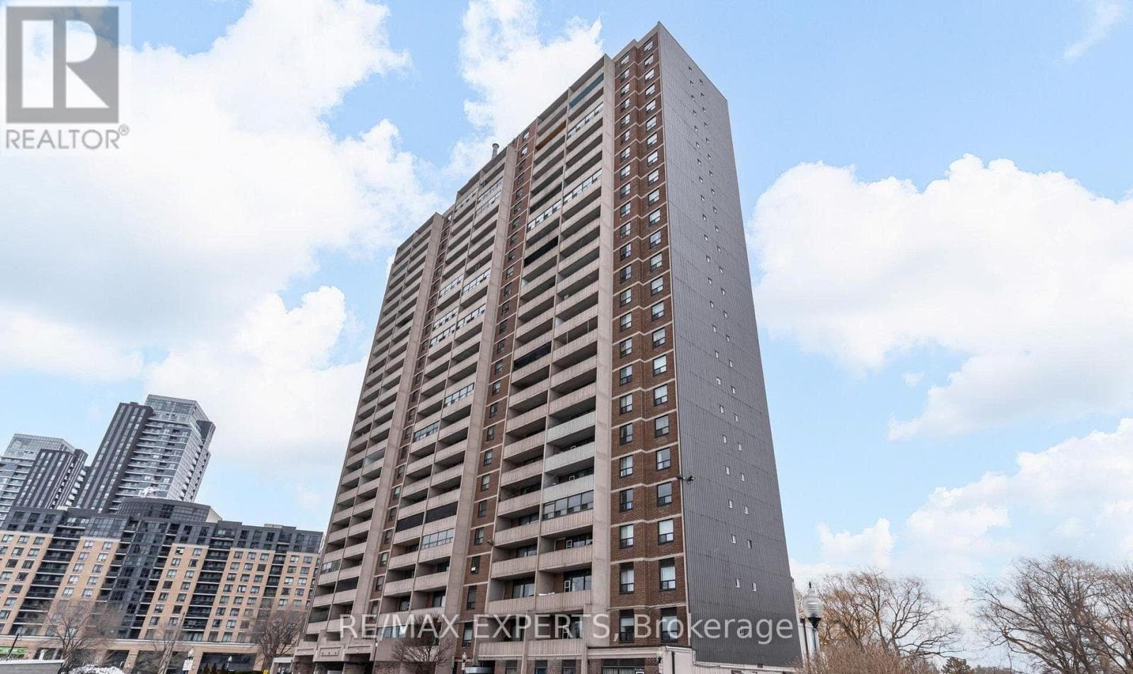 1 bed 1 bath single family at 2304 - 3390 WESTON ROAD — $299,999