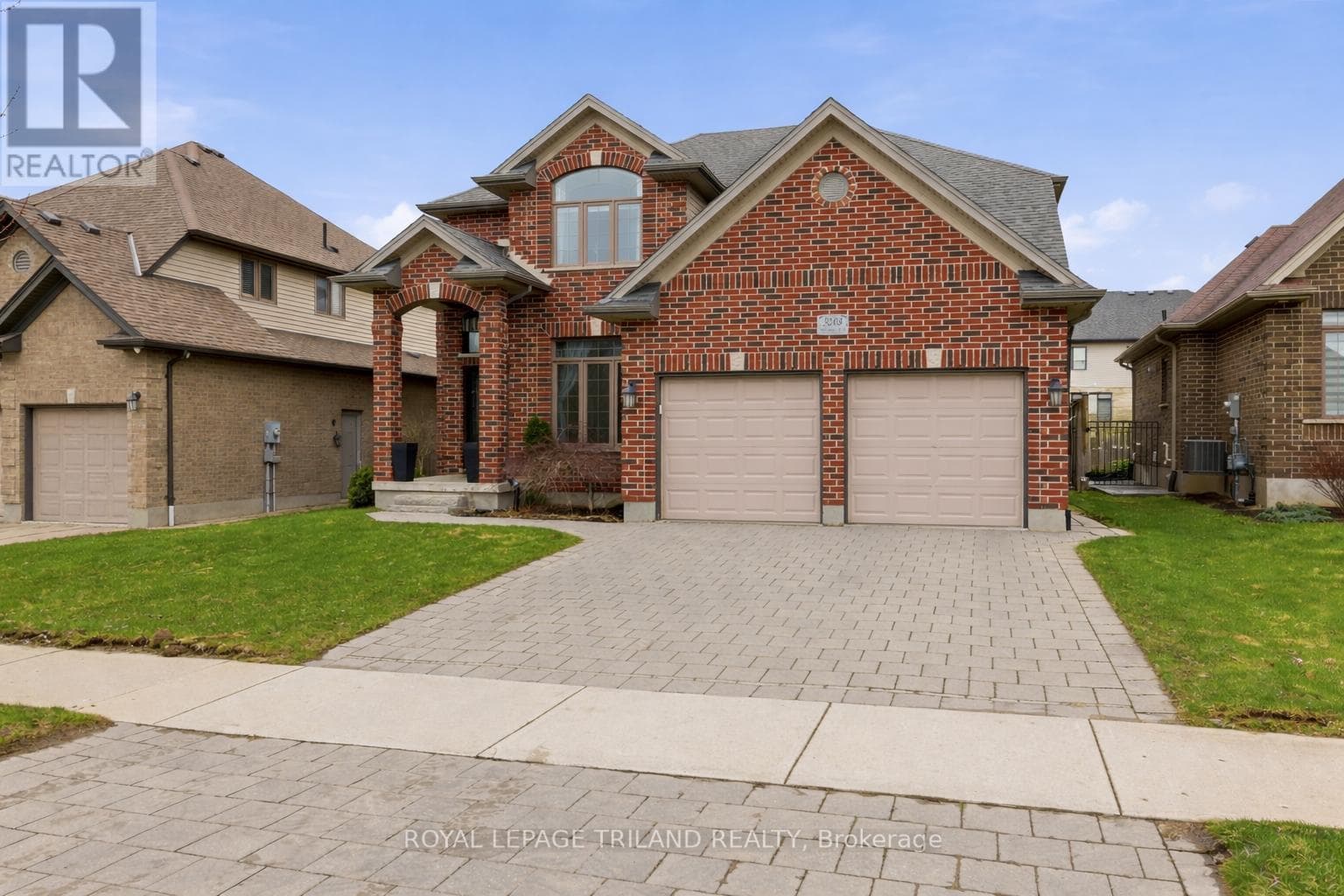 3208 MORGAN AVENUE photo 3