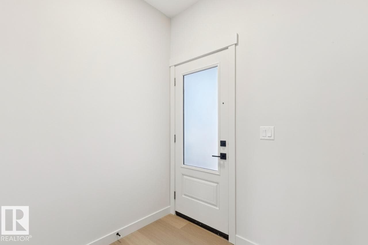 5013 Cawsey LI SW SW photo 3