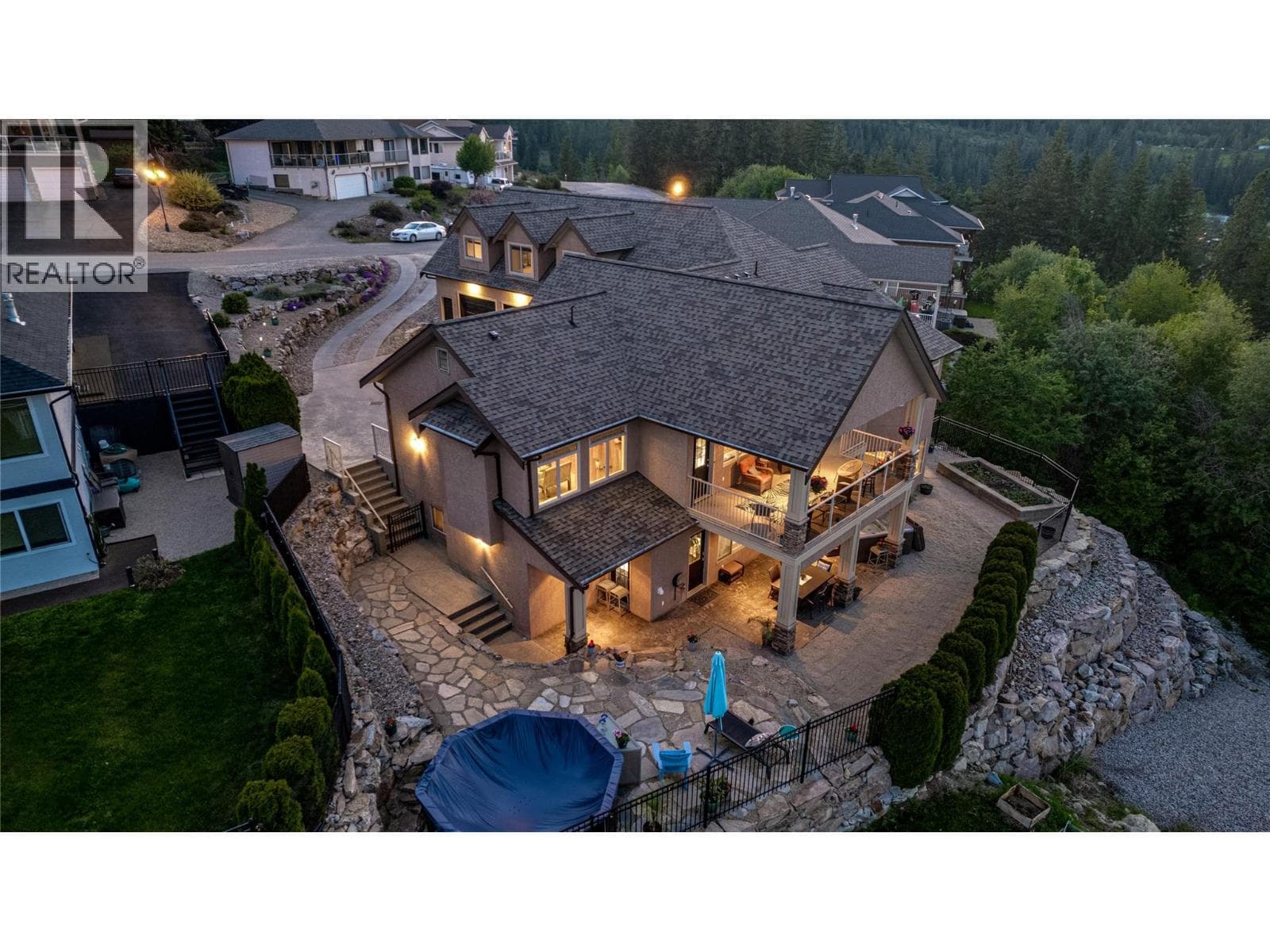 4 bed 5 bath single family at 108 Red Rock Crescent — $1,040,000