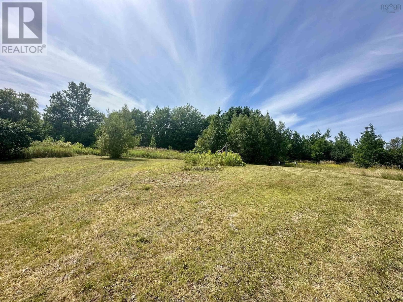 403 Dufferin Road photo 5
