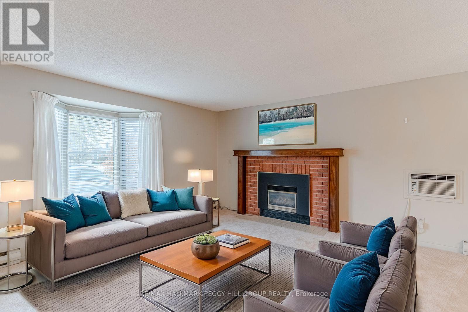 8 CARMANS COVE photo 2
