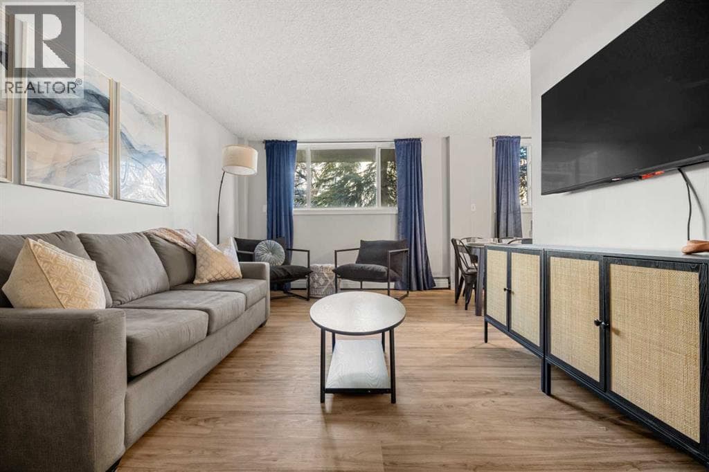 101, 313 20 Avenue SW photo 3