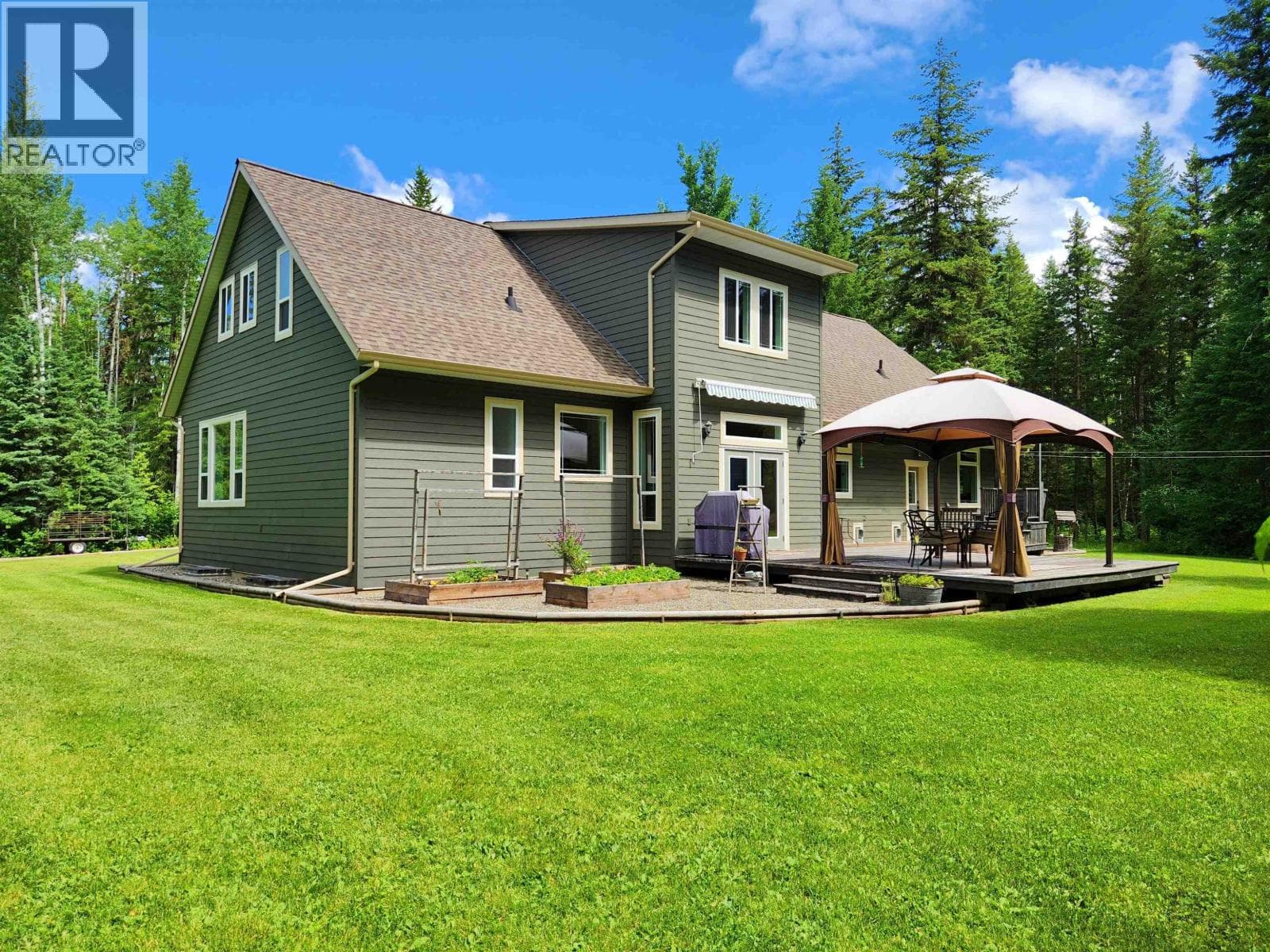 4762 CAROLYN ROAD photo 4