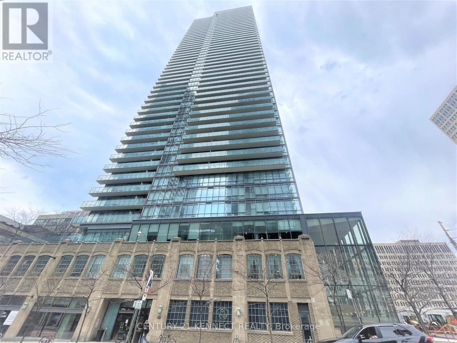 2 bed 2 bath single family at 608 - 832 BAY STREET — $799,000