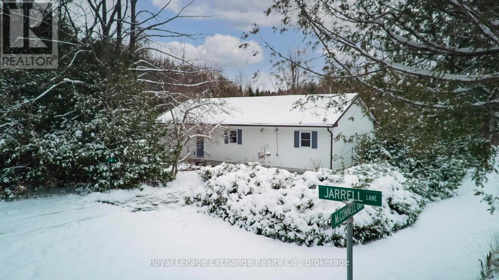 4 JARRELL LANE N photo 2