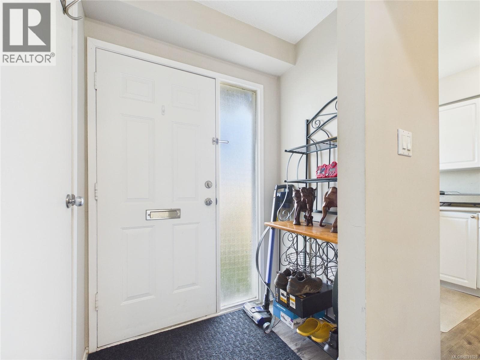 48 4110 Kendall Ave photo 5