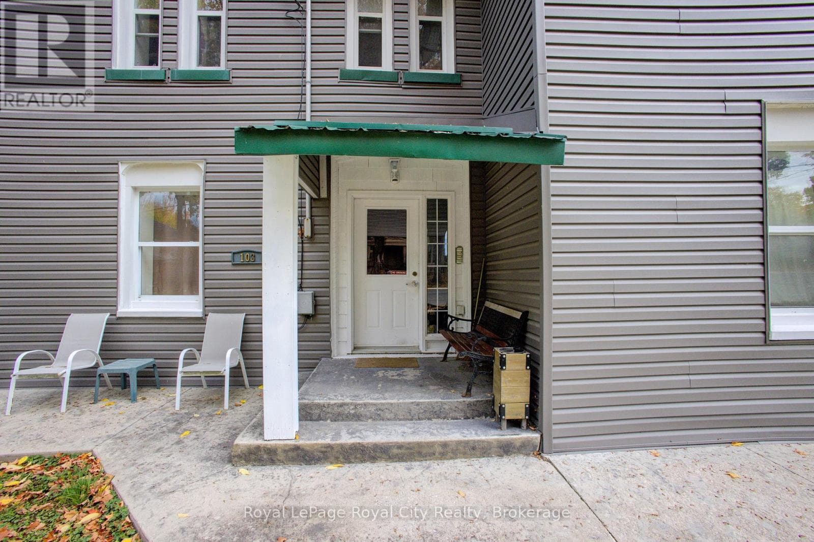 103 PATRICK STREET E photo 4