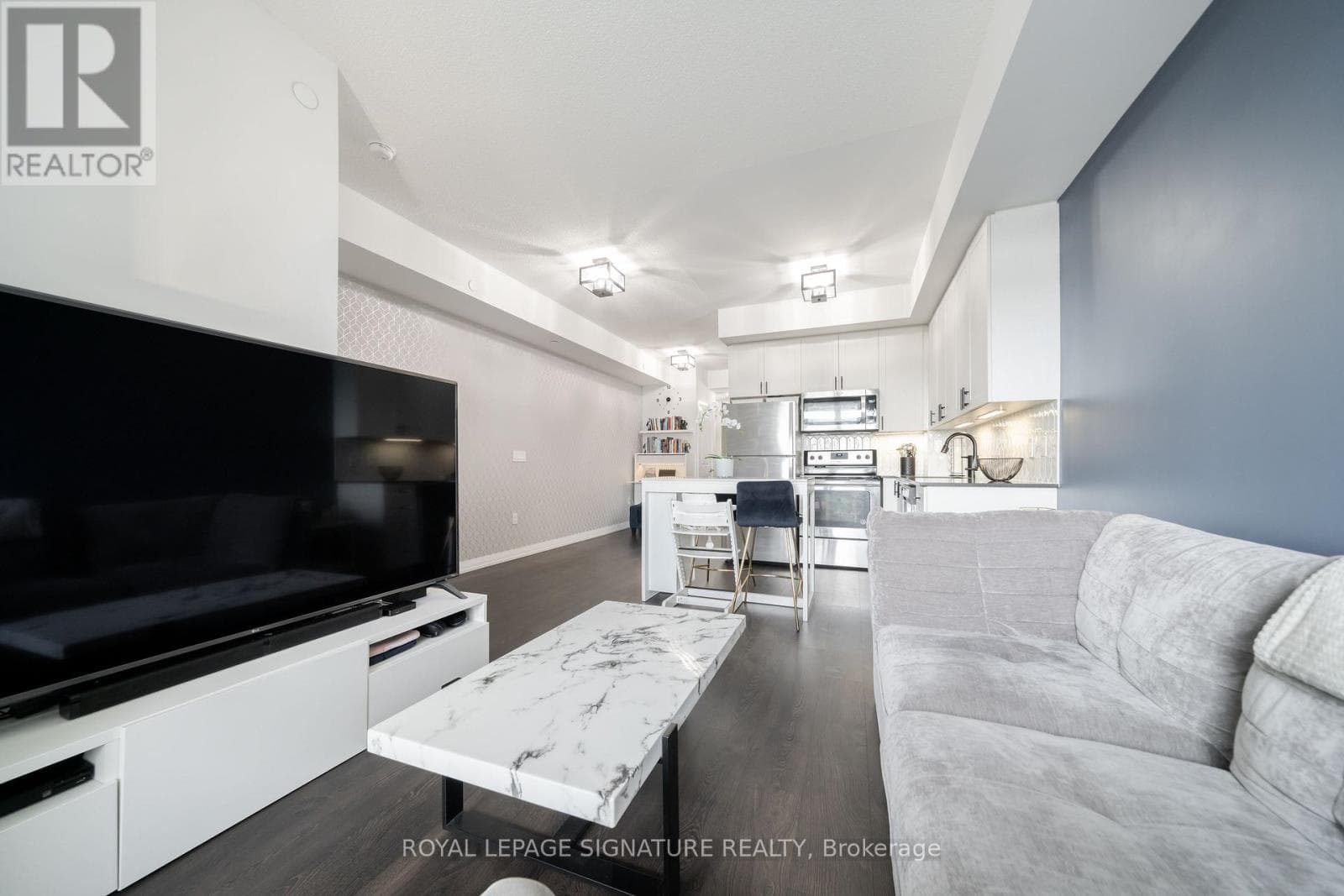 312 - 9560 MARKHAM ROAD photo 2